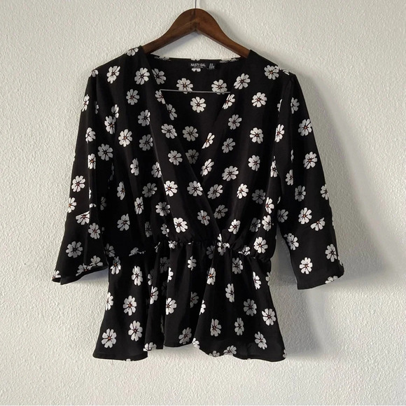 Daisy Floral Wrap Top Front Peplum Drop Sleeve Elastic Waist Nasty Gal US 12 - Picture 6 of 8